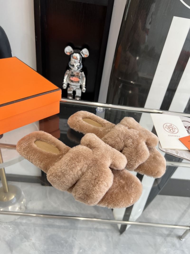 Hermes Slippers